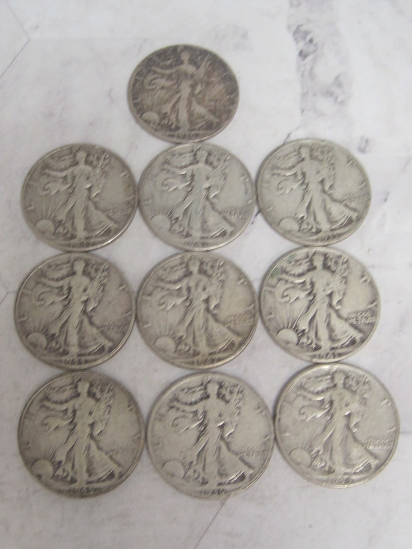 Lot of 10 Walking Liberty Half Dollars: .