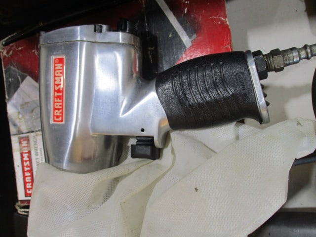 Craftsman 1/2" Pneumatic Impact - 2