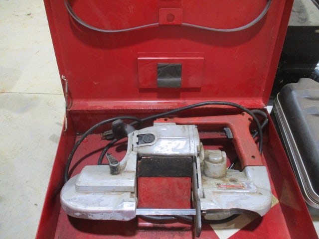 Milwaukee Heavy Duty Deep Cut Band Saw (1 of 4)