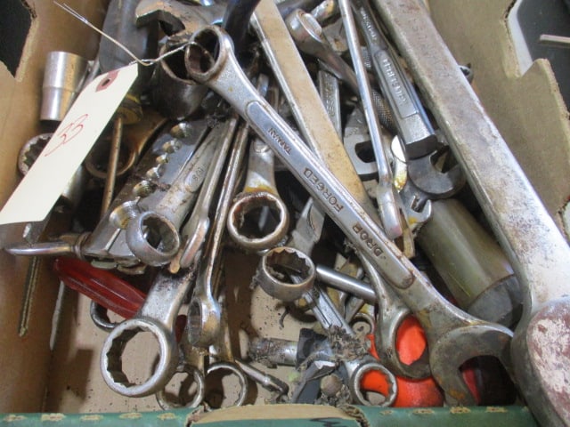Grouping of Wrenches and Screwdrivers - 3