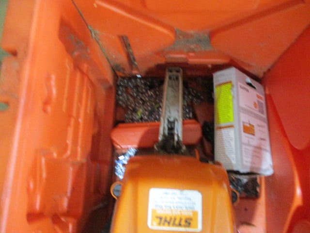 Stihl MS 362 Gas Chain Saw in Husqvarna Carry Case - 2