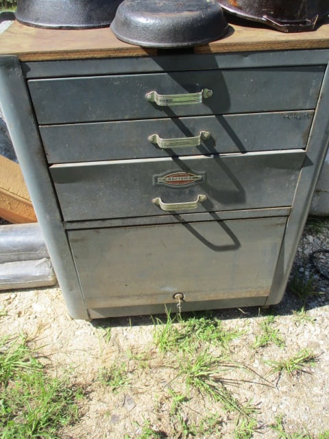 Craftsman 4 Drawer/1 Cubicle Tool Box: 17" x 16" x 24", Local Pickup Only