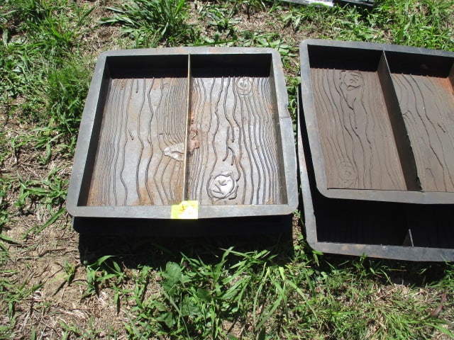 8" and 16" Concrete Paver/Stepping Stone Molds - 2