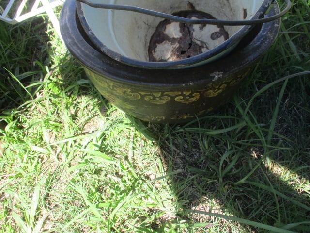 Plant Stands and Pots - 4