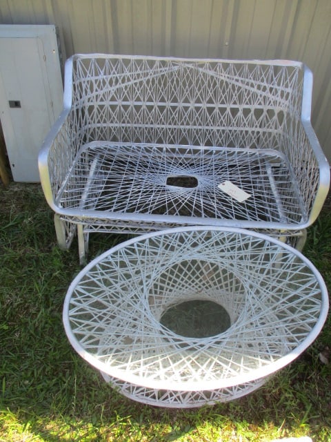 Metal Woven 2 Piece Patio Furniture: Local Pickup Only