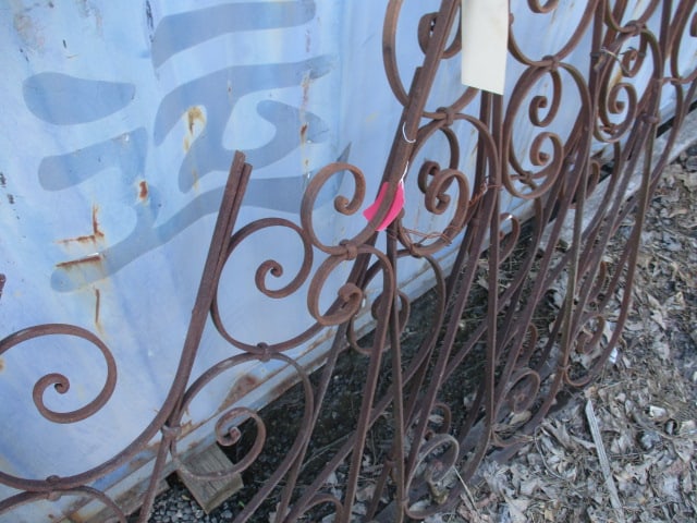 4' and 7' Wrought Iron Scroll Design Hand Rail - 2