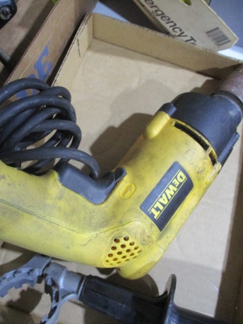 Dewalt Electric 1/2" Hammer Drill w/Handle - 2