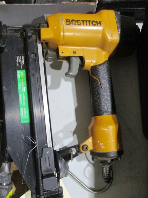 Bostitch Pneumatic Finish Nailer - 2