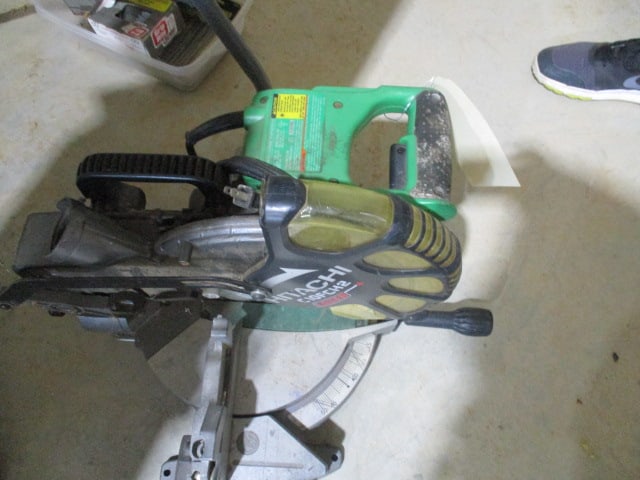 Hitachi C10FCH2 Electric Miter Saw - 3