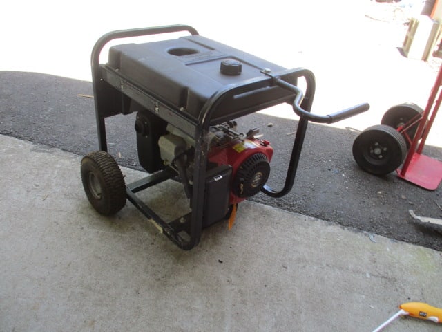 Black Max 6560 Generator: Cranked and Tested. Runs Good