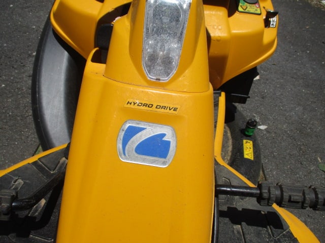 2017 CC30 H Cub Cadet Riding Mower - 3