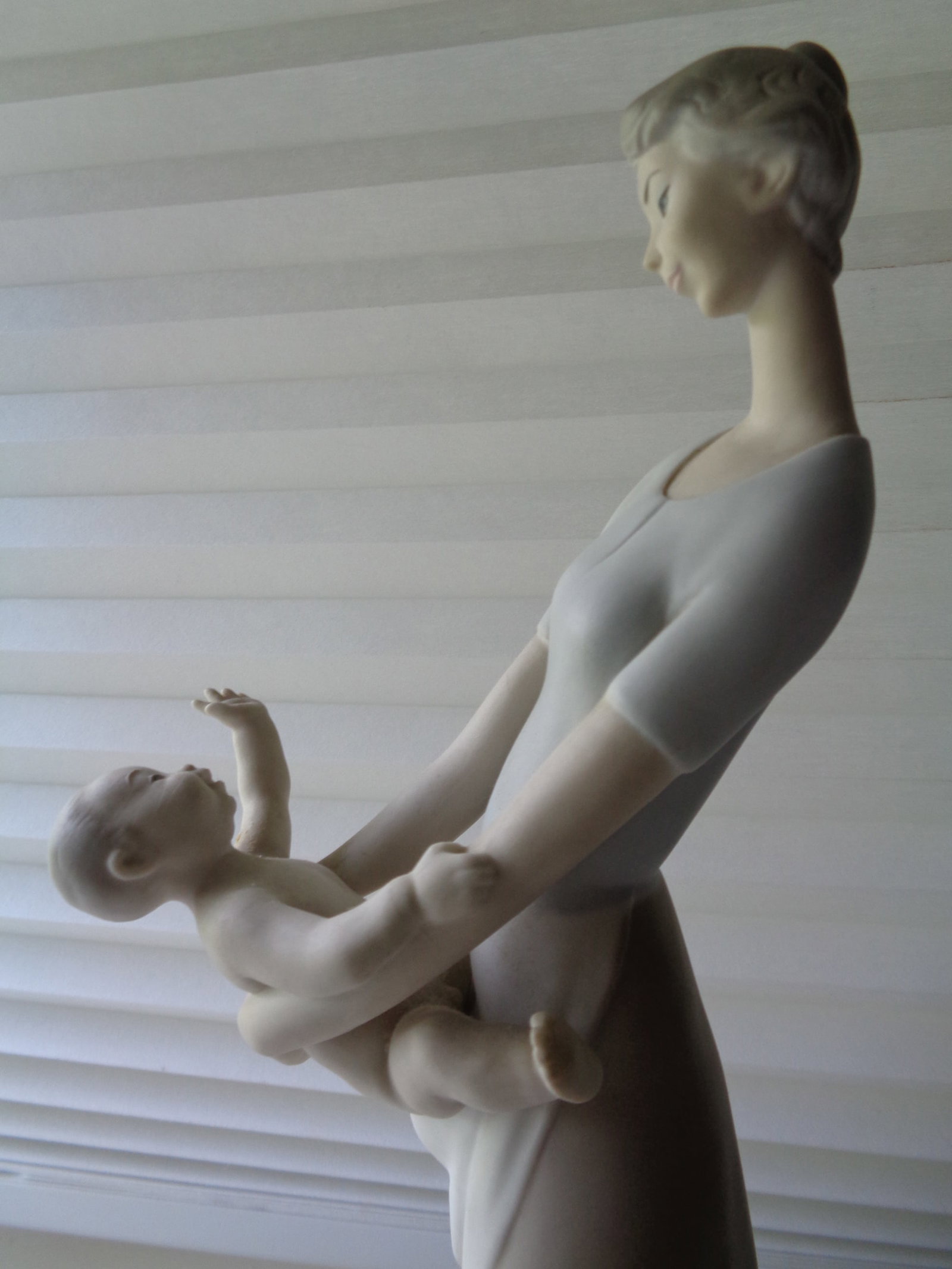 Lladro " Mother and Child" - 2