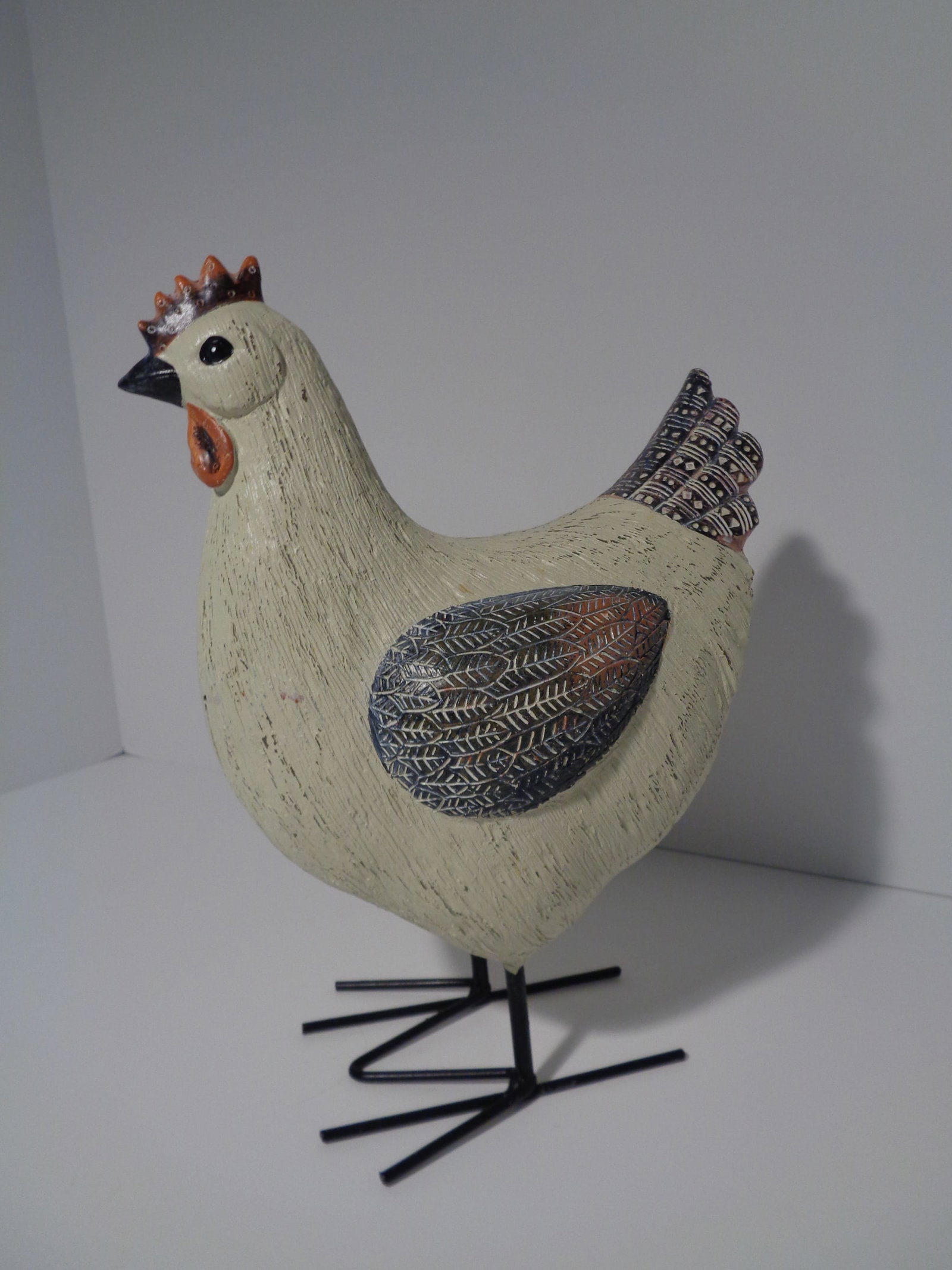 Farm House Chicken: 10 inches