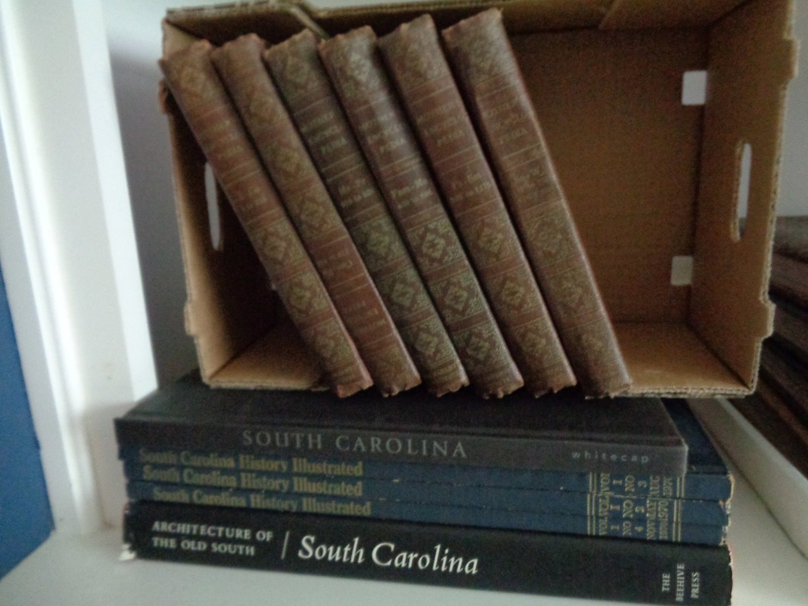 1953 Mothers Encyclopedia Books: 6 volumes some wear