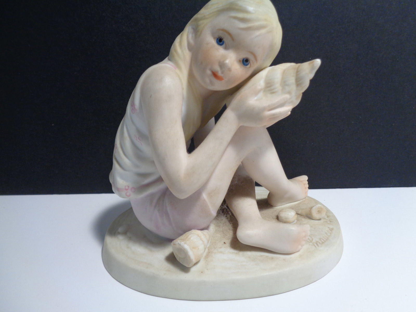 Francis Hook "Sounds Of The Sea": A Childs World, 5 nches needs cleaning