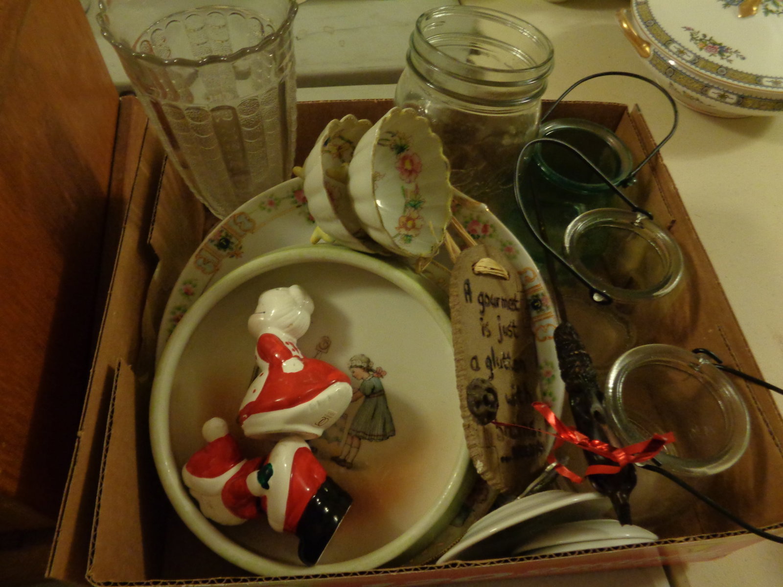 Misc Box lot: .