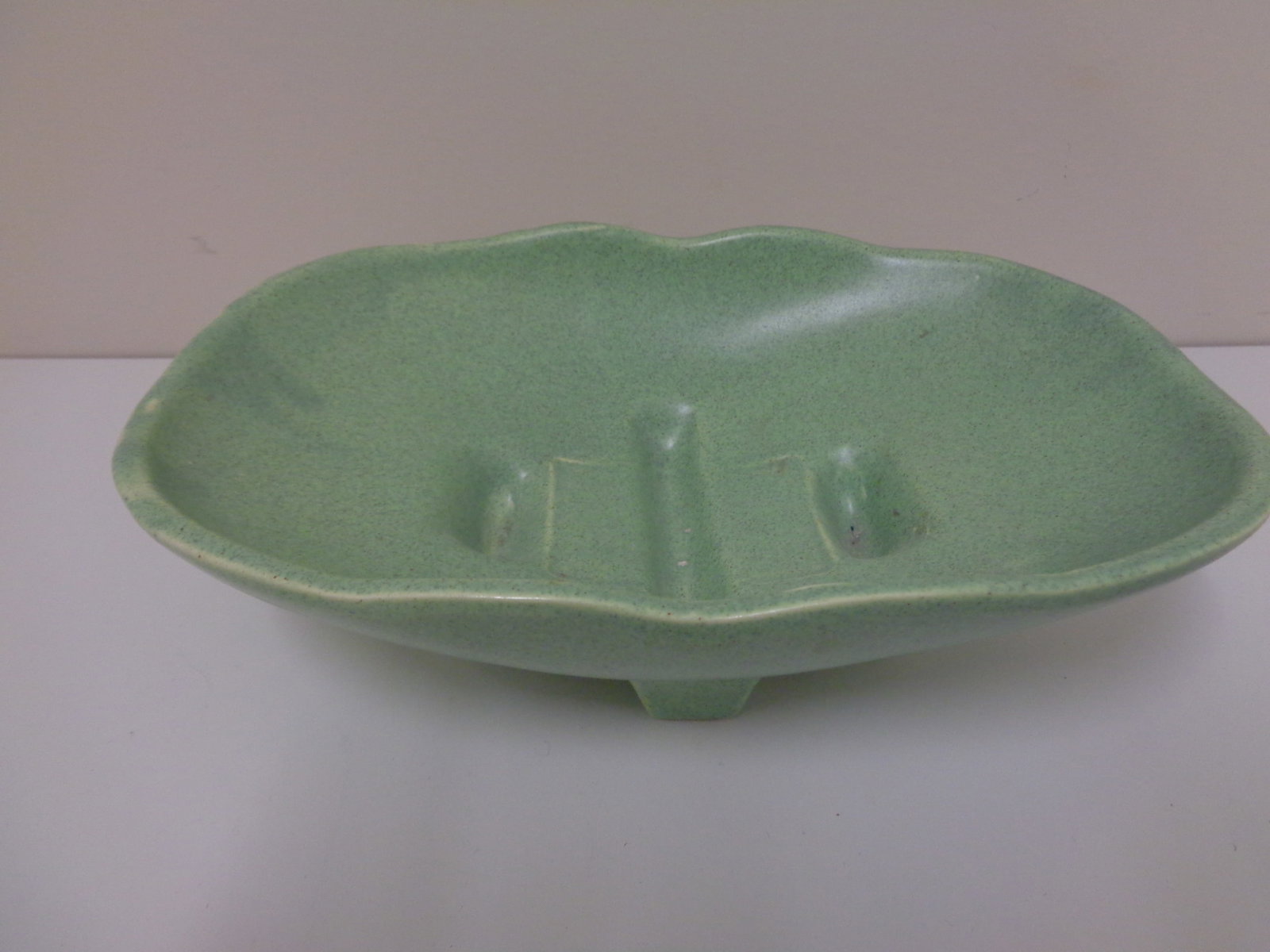 Vintage MCCoy Planter (1 of 2)