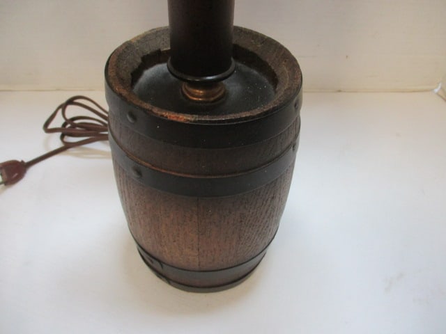 Retro "Banded Barrel" Form Lamp - 5