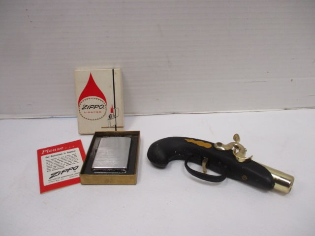 Old Zippo Lighter in Original Box and Decorative Flintlock Style Gun Table Lighter (1 of 6)
