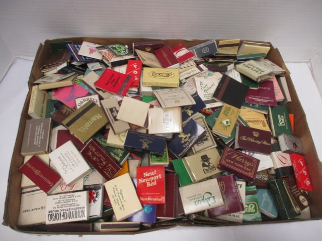 LARGE Collection of Souvenir Matchbooks: see all pictures and preview