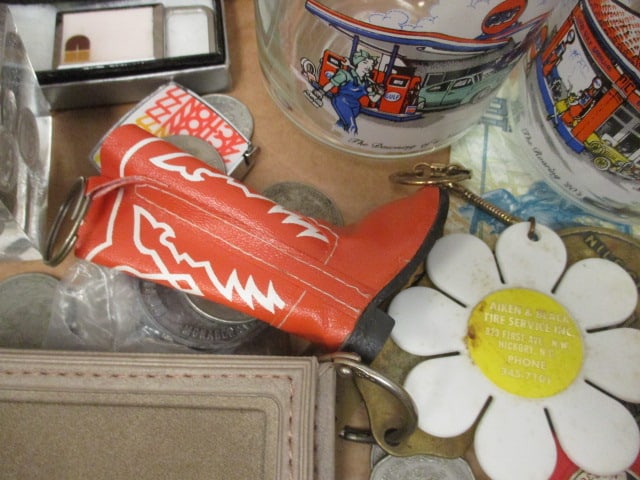 Manly Oddities-Luminarc "The Gulf Collection" Mugs, Foreign Currency, Novelty - 5