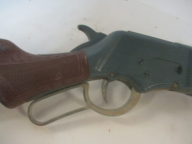 1960's Marx Double Barrel Cork Bullet/Ball Toy Gun with "Ammo" Case and Toy Wooden - 9