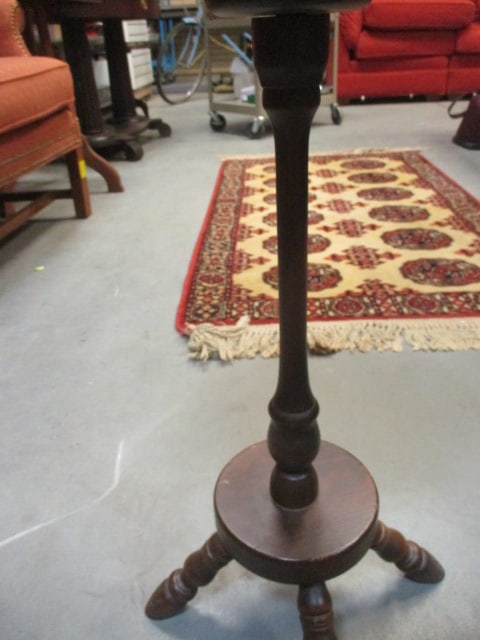 Two Small Accent/Lamp Tables - 4