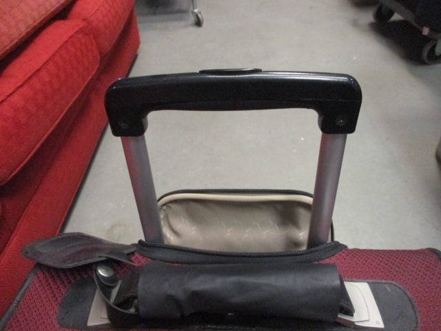 Samsonite Burgundy/Black Trim Rolling Carry On Suitcase and Toiletry Bag - 7