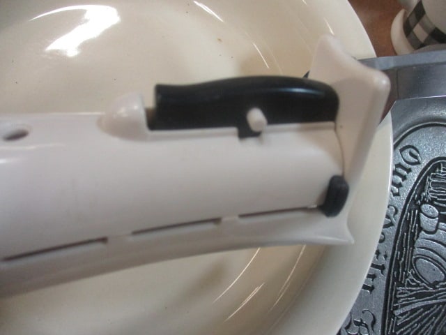 Ceramic Pie Plate, Black & Decker Electric Knife, Pewter Bread Plate, Shakers and Ramekin - 7
