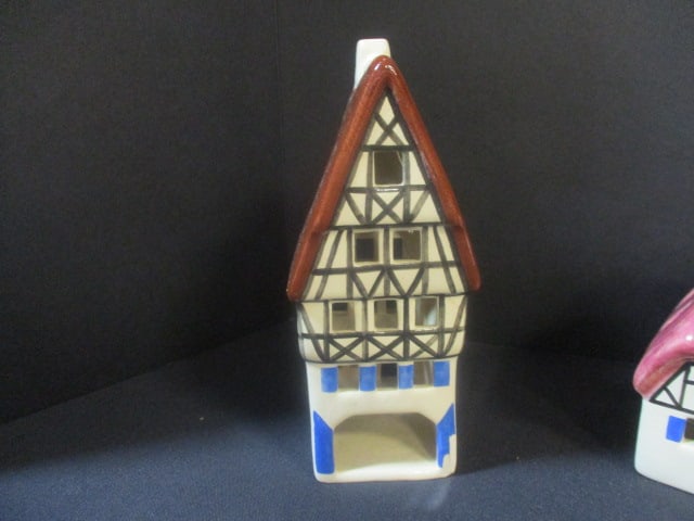 Ursula Ley's Lichthaus West German Collector Pottery Houses - 5