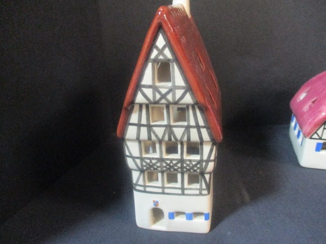 Ursula Ley's Lichthaus West German Collector Pottery Houses - 7