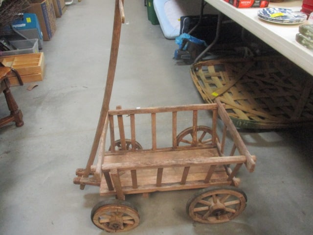 Primitive Antique Wooden Goat/Garden Cart (1 of 5)