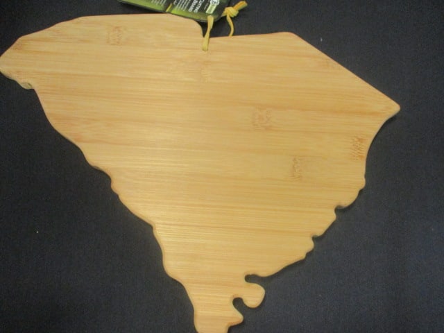 Totally Bamboo "South Carolina" Bamboo Cutting and Serving Board - 3