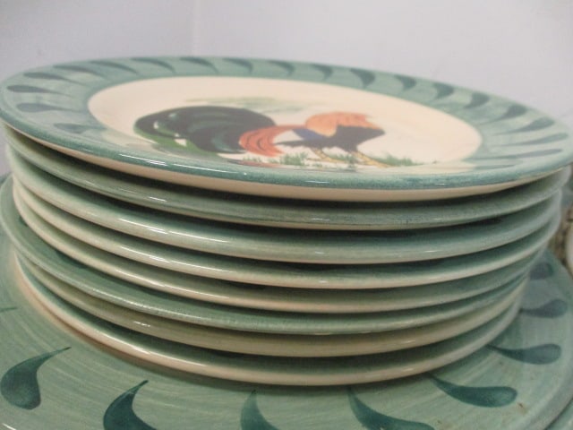 Hand Painted Exclusively for Colonial Williamsburg by Oxney Green English Stoneware - 5