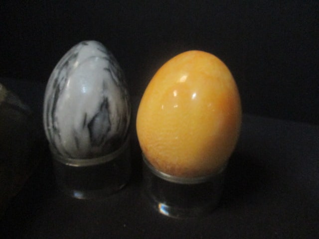 Geode Slab Paperweight and Two Polished Stone Eggs - 2