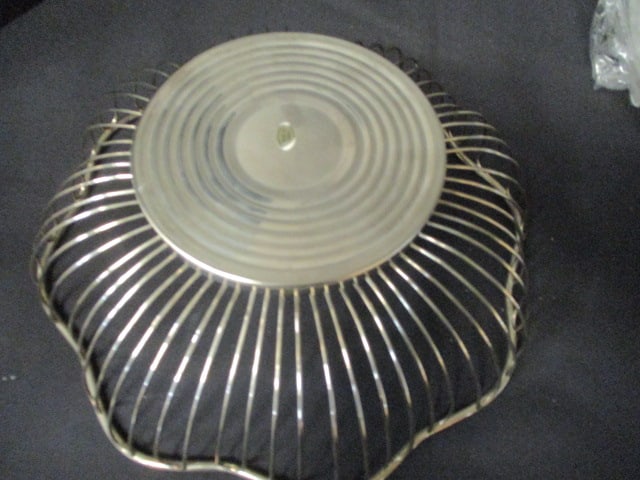 2 Silverplated Wire Baskets - 4