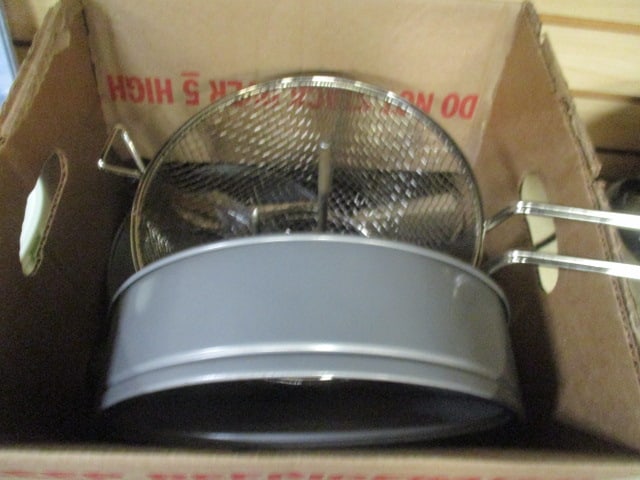 Baking and Cooking Lot - Cake Pans, Strainer, Utensils, etc.: see pictures and preview for selection and condition