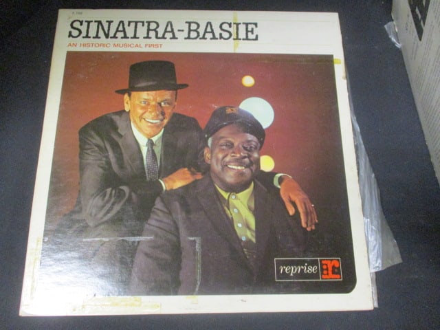 Collection of Vintage Frank Sinatra and Dean Martin LP Vinyl Records - 6
