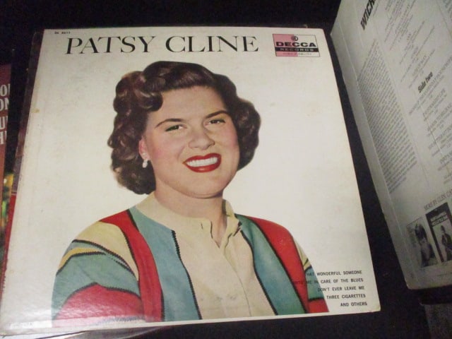 Grouping of Vintage Classic Country LP Vinyl Records - George Jones, Patsy Cline, etc. - 4