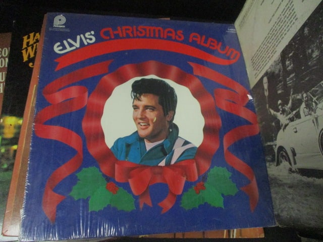 Grouping of Vintage Classic Country LP Vinyl Records - George Jones, Patsy Cline, etc. - 6