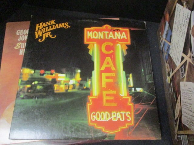 Grouping of Vintage Classic Country LP Vinyl Records - George Jones, Patsy Cline, etc. - 7