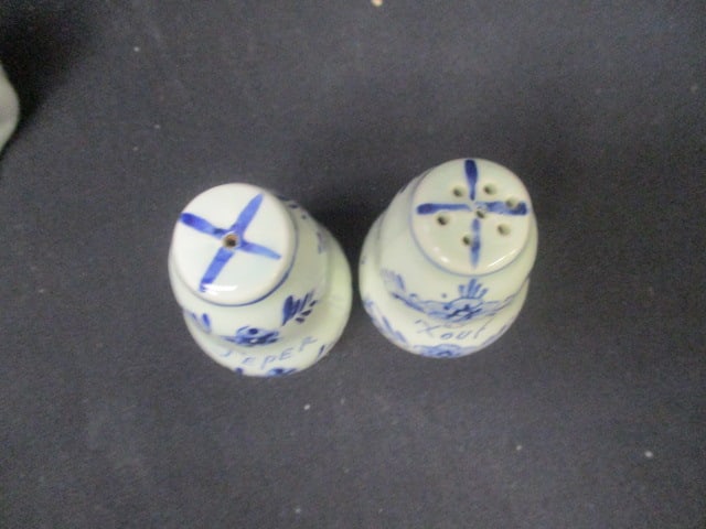 3 Vintage Delft Blue and White Salt & Pepper Sets - 7