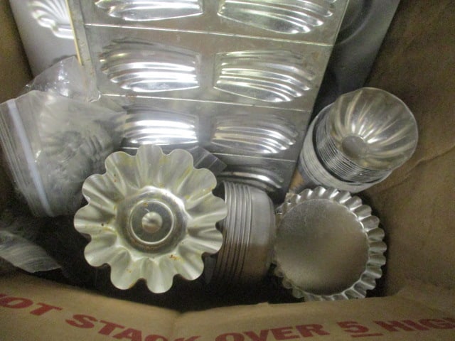 Baking Lot - Wilton Cookie Master Pans, Muffin Pans, Jello Molds, etc. - 2