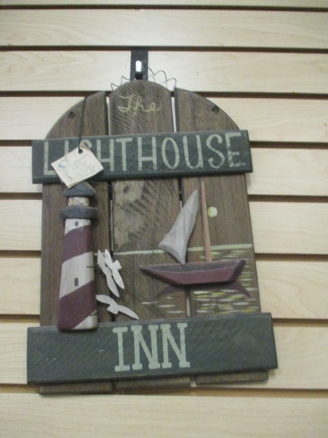 The Handmaiden Country Gifts "The Lighthouse Inn" Rustic Wood Wall Plaque: 10" x 18"