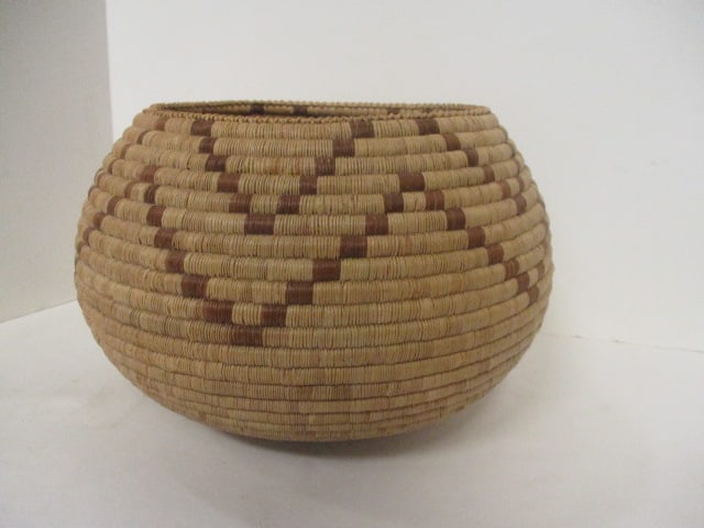 Native American Style Coiled Basket (1 of 3)