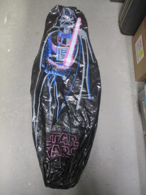 Star Wars "Darth Vader" Plastic Inflatable Figure: .