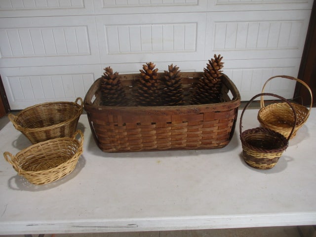 Antique Split Oak Basket (25" x 10" x 15") With Large Pine Cones (1 of 7)