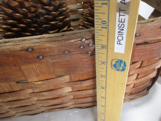 Antique Split Oak Basket (25" x 10" x 15") With Large Pine Cones - 6