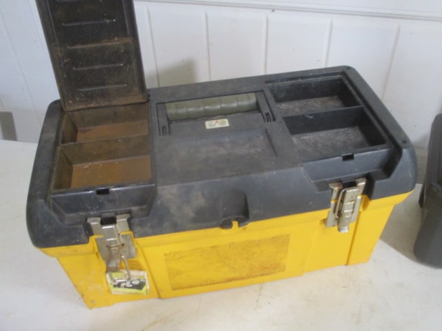 2 Plastic Toolboxes - 4