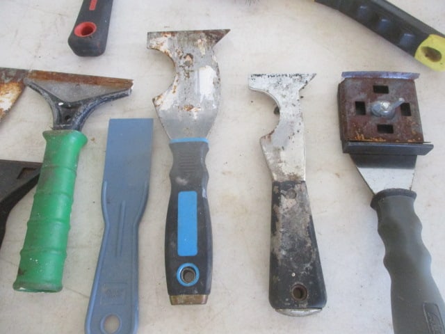 Lot of Scrapers & Brushes - 3